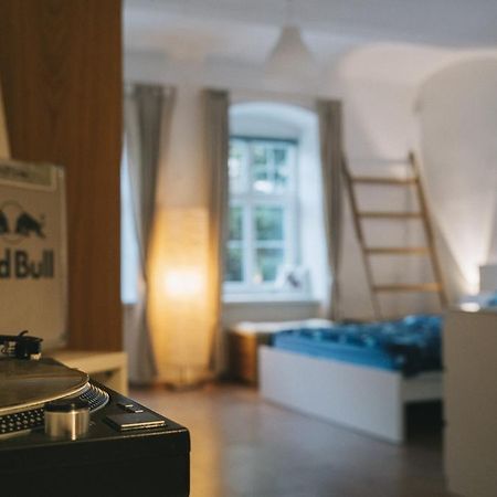 Apartamento Dobrobeat Bratislava Exterior foto