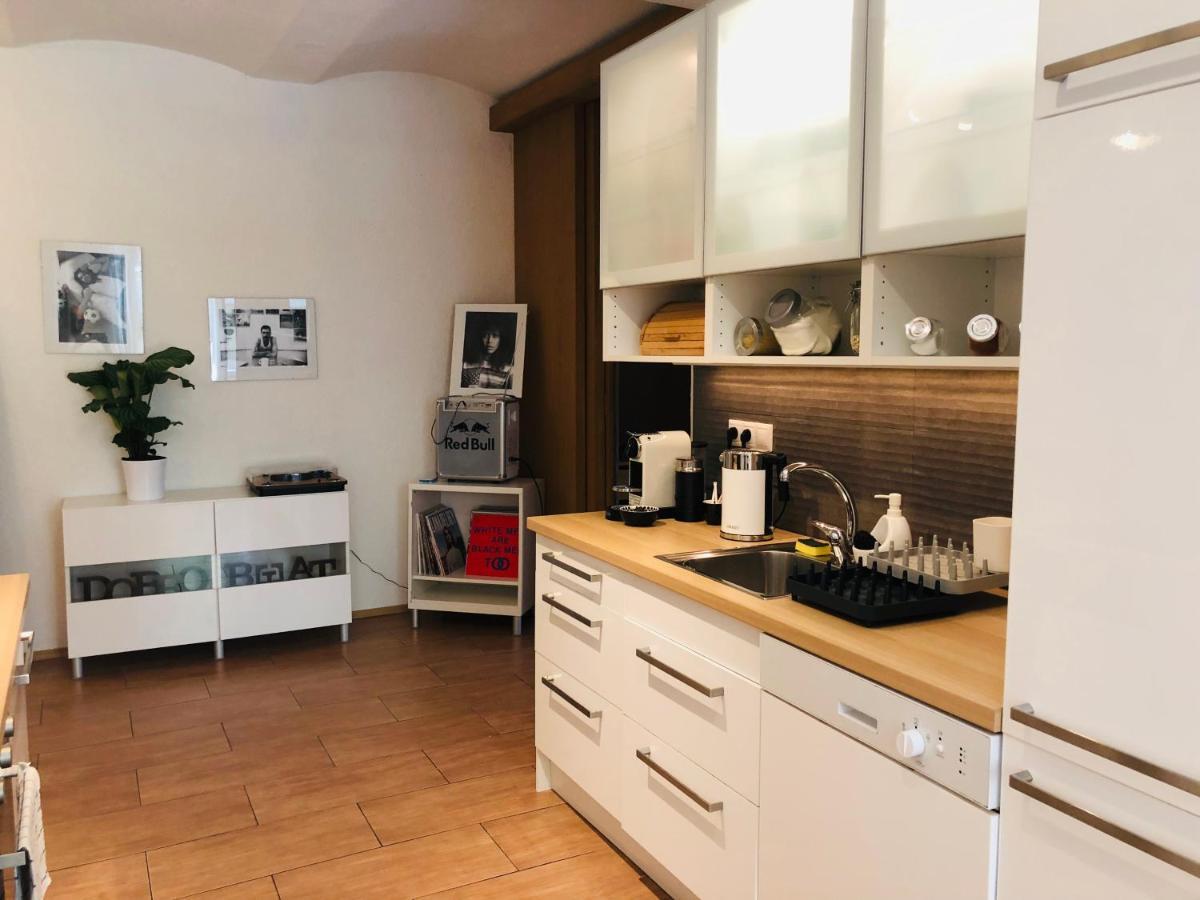 Apartamento Dobrobeat Bratislava Exterior foto